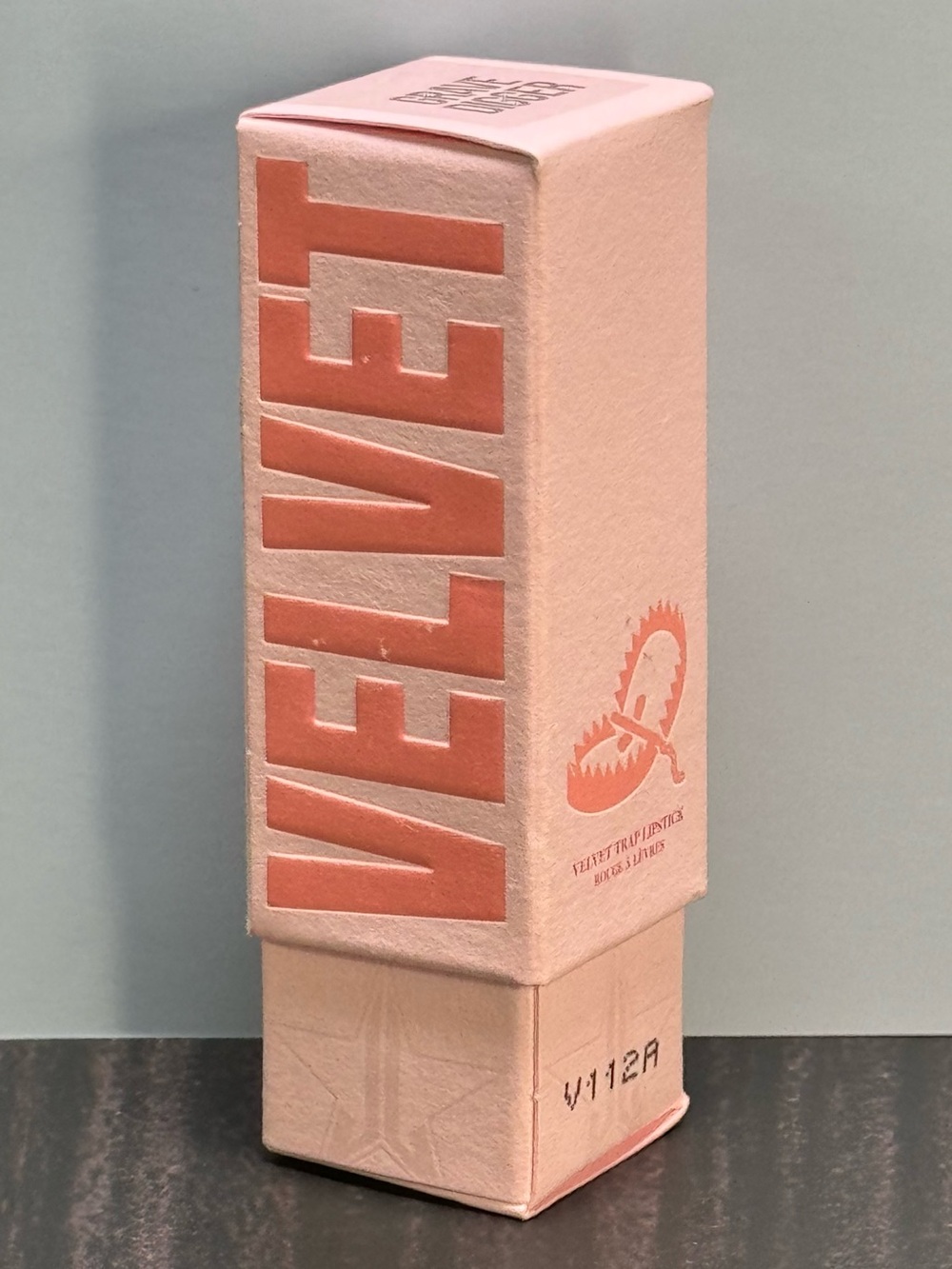 Jeffree Star Cosmetics Velvet Trap Matte Lipstick  (GRAVE DIGGER) NIB 0.14 oz